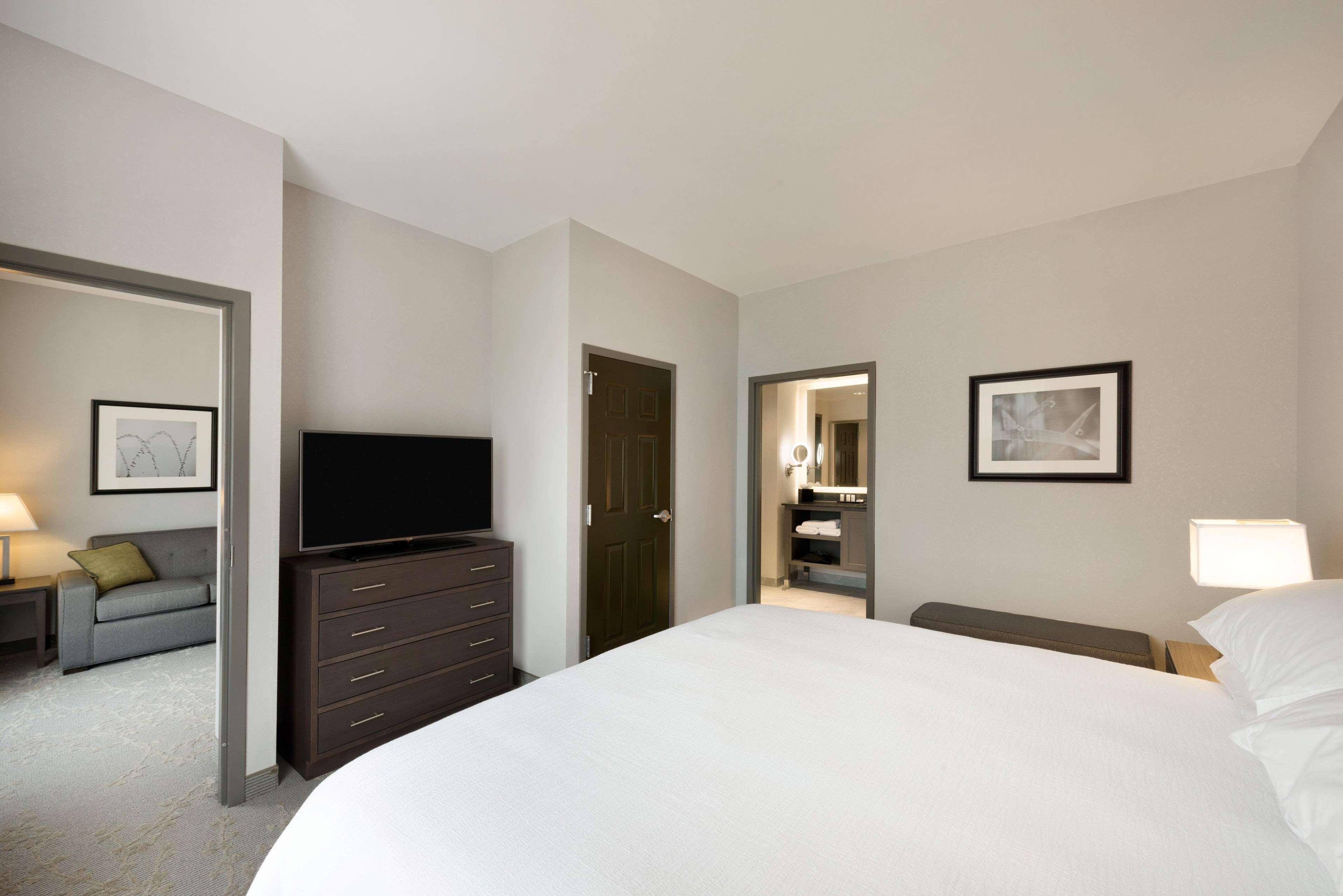 Embassy Suites Charlotte/Ayrsley Exteriör bild