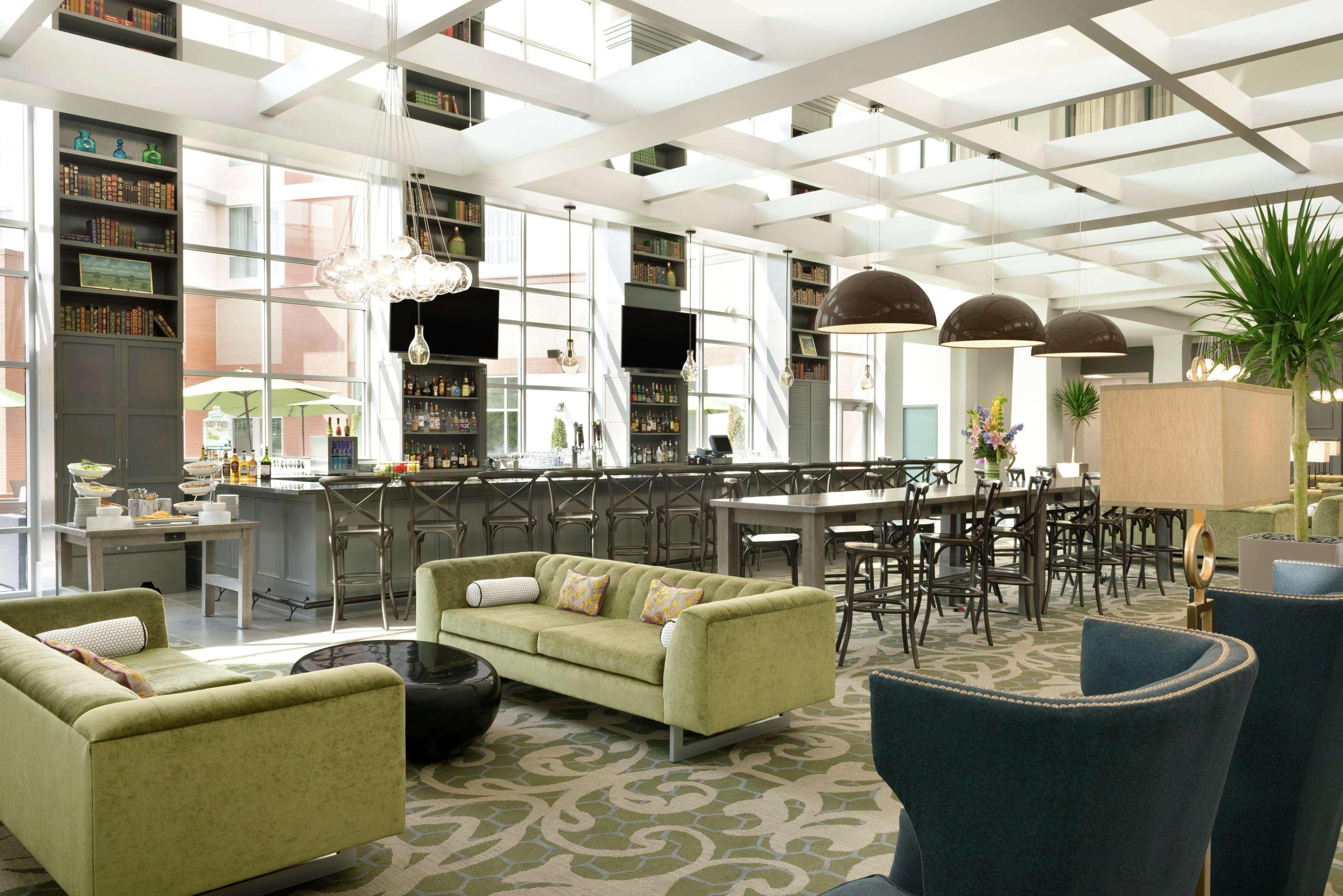 Embassy Suites Charlotte/Ayrsley Exteriör bild